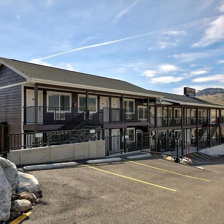 Roosevelt Hotel - Yellowstone Gardiner Exterior foto