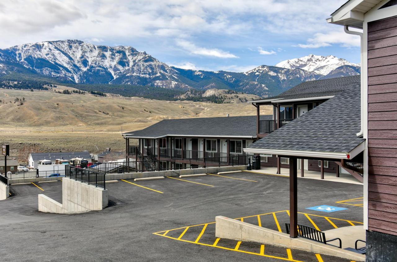 Roosevelt Hotel - Yellowstone Gardiner Exterior foto